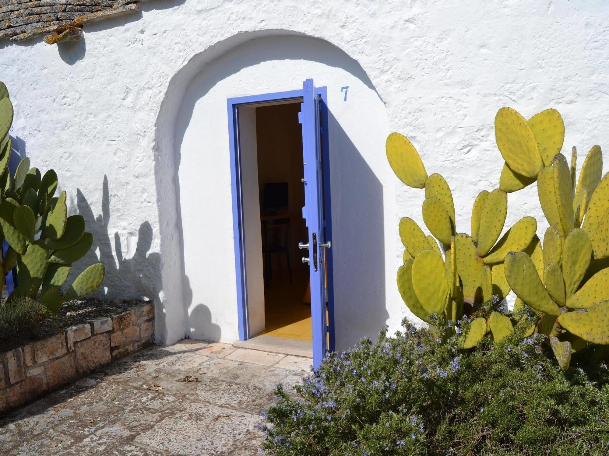 Relais Masseria Villa Cenci Cisternino Luaran gambar