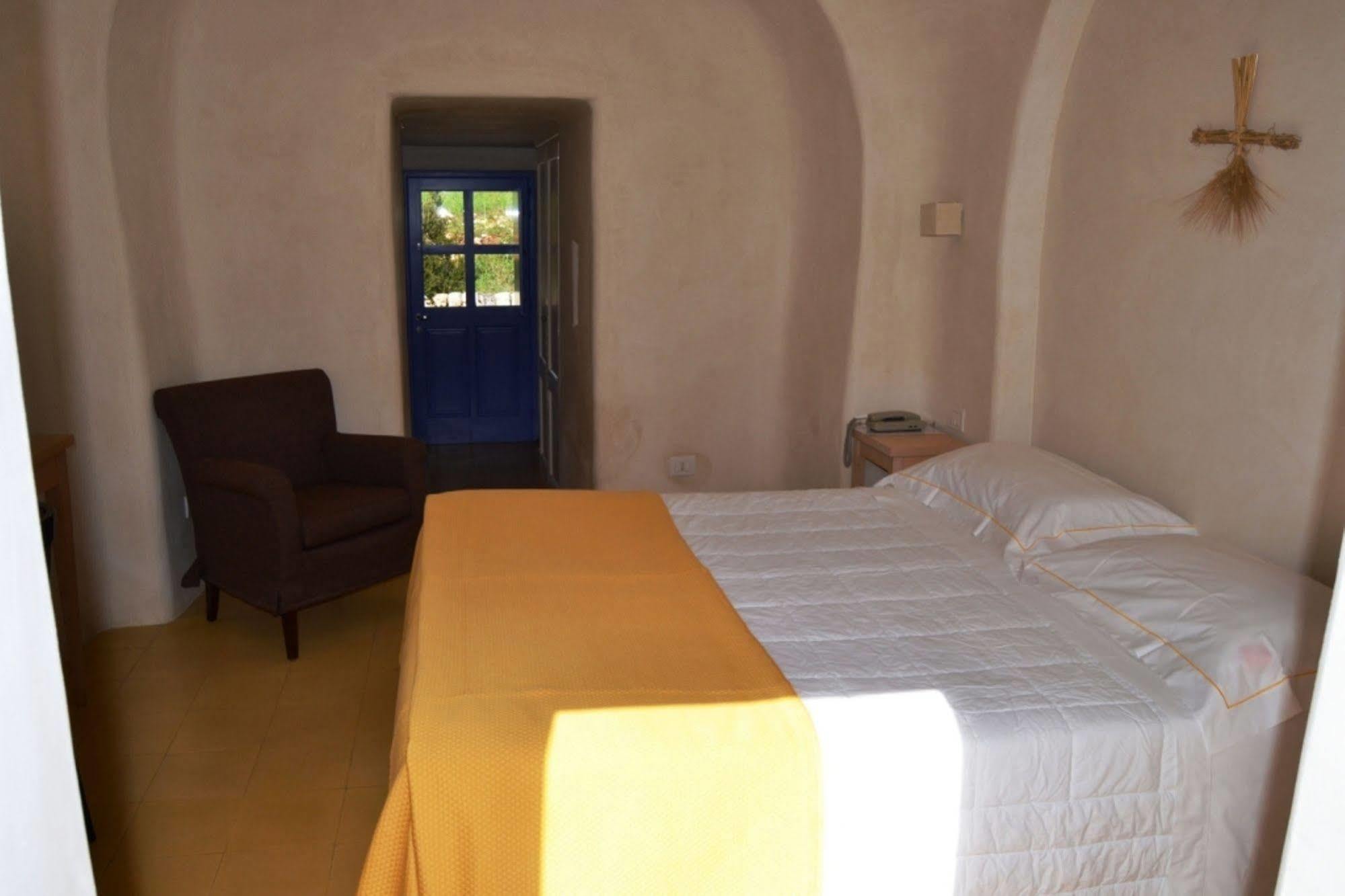 Relais Masseria Villa Cenci Cisternino Luaran gambar